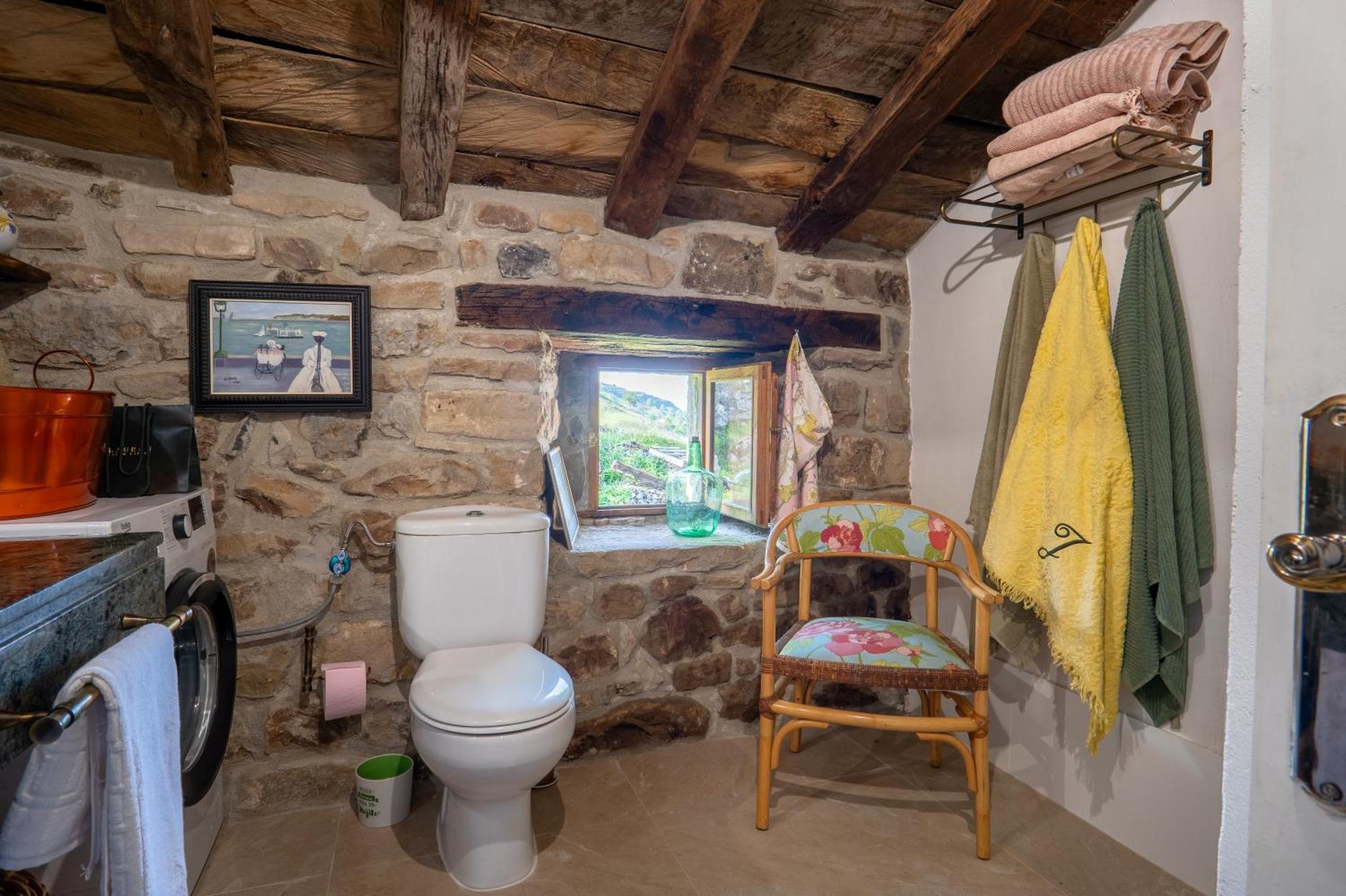 Vivienda Pasiega Lo Lucas 1920 San Roque de Riomiera Bagian luar foto